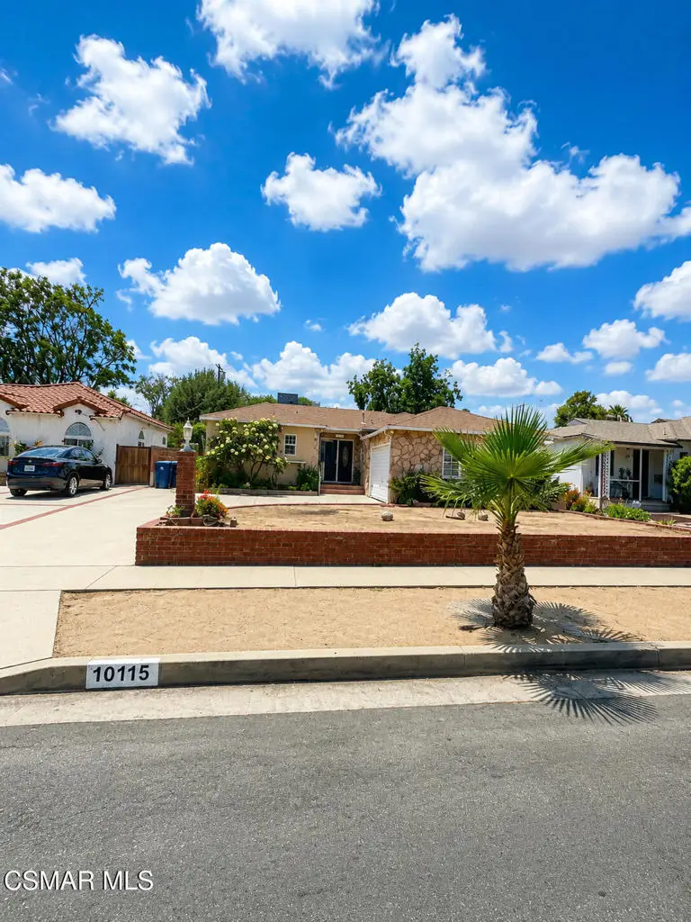 10115 Noble Avenue, San Fernando, CA 91345 - #1
