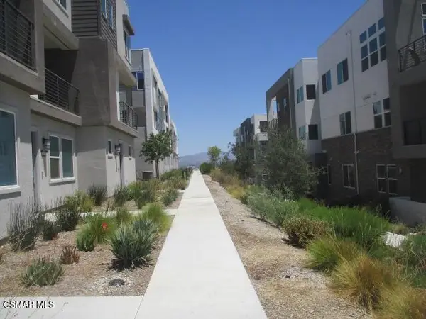 26665 Blue Hills, Valencia, CA 91355