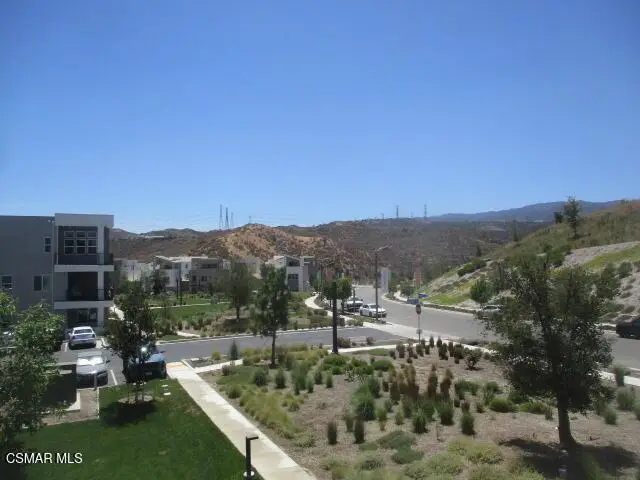 26665 Blue Hills, Valencia, CA 91355 - #3