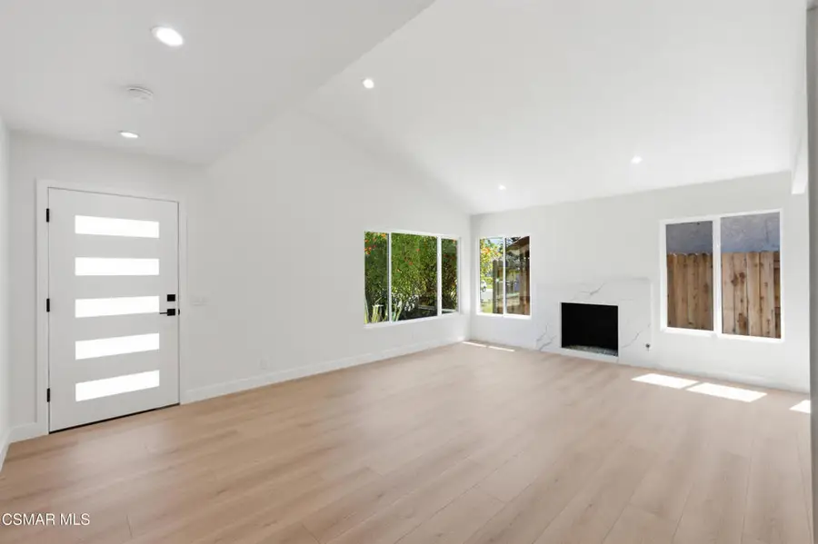 206 Cedar Heights Drive, Thousand Oaks, CA 91360 - #2