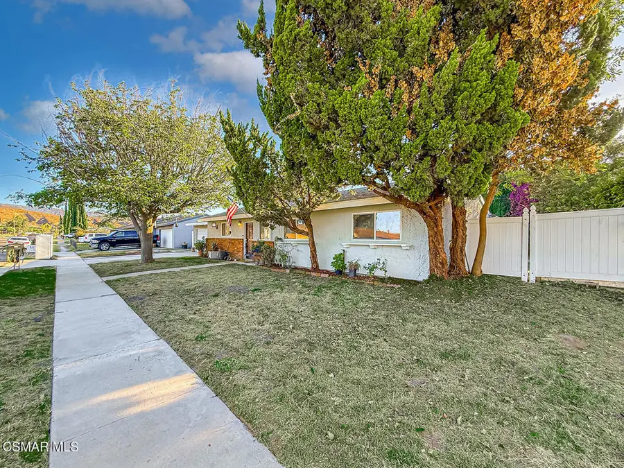 1249 Gibson Avenue, Simi Valley, CA 93065 - #3