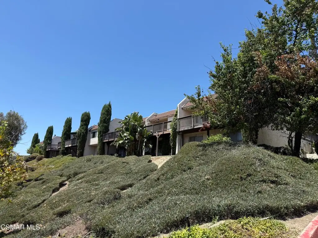 15638 Viewridge Lane, Granada Hills, CA 91344 - #1