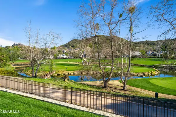 240 W Stafford Road, Thousand Oaks, CA 91361