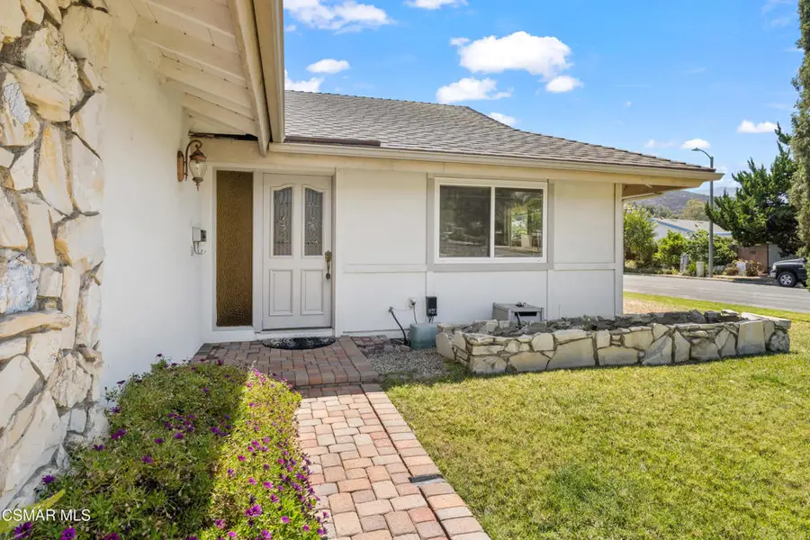 130 Fallbrook Avenue, Newbury Park, CA 91320 - #3