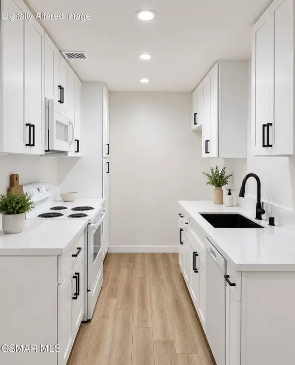 5400 Newcastle Avenue #68, Encino, CA 91316