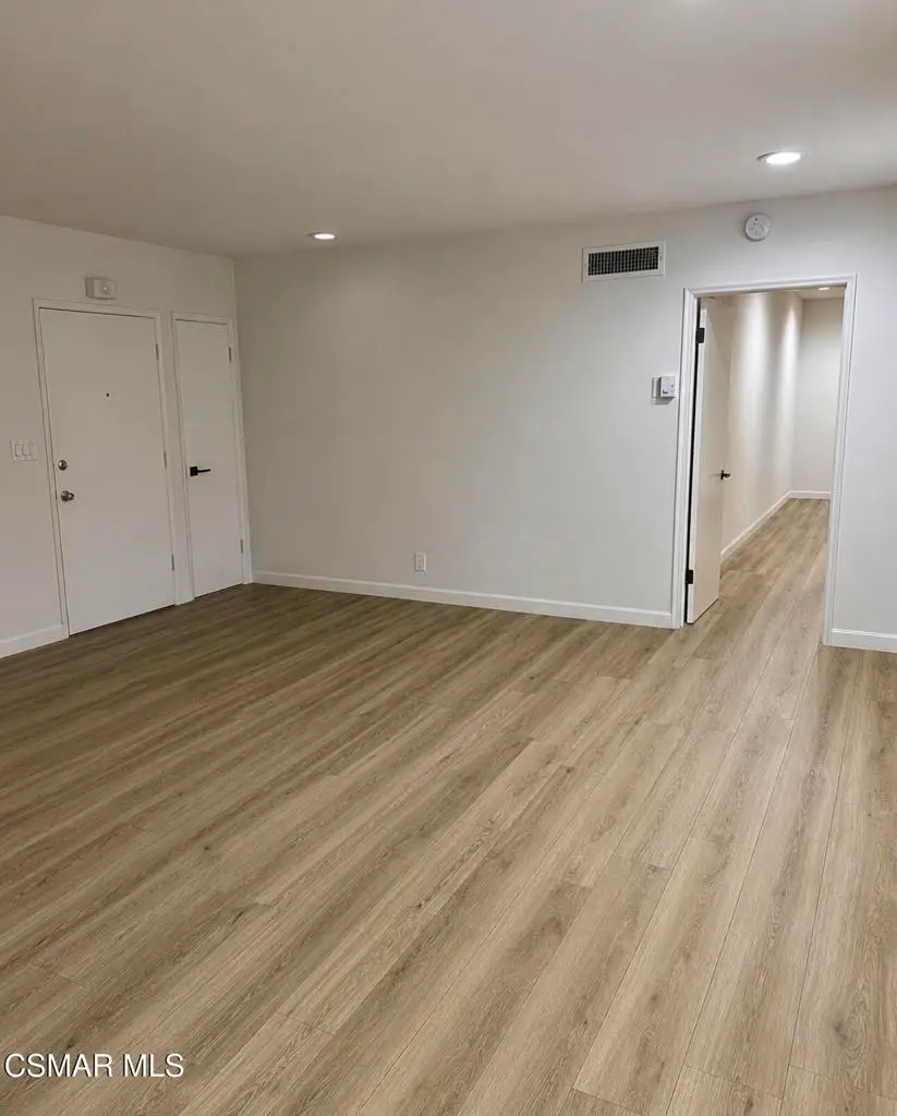 5400 Newcastle Avenue #68, Encino, CA 91316 - #3