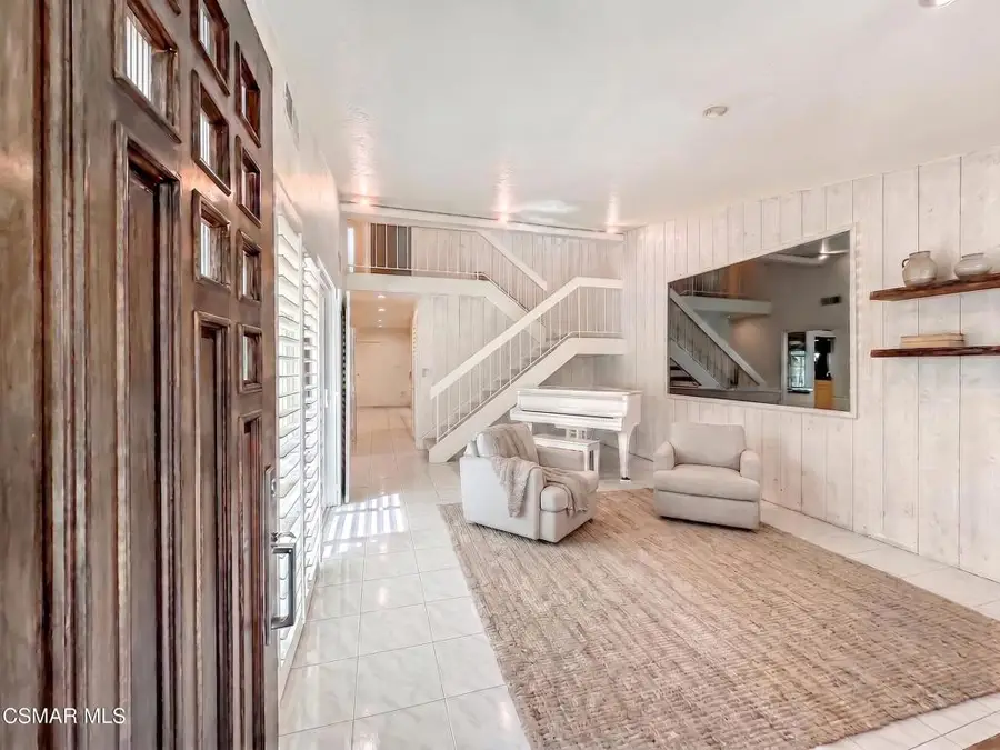 10435 Larwin Avenue, Chatsworth, CA 91311 - #3