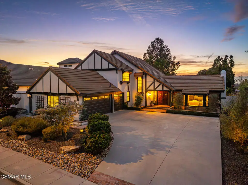 261 Scarborough Street, Thousand Oaks, CA 91361 - #1