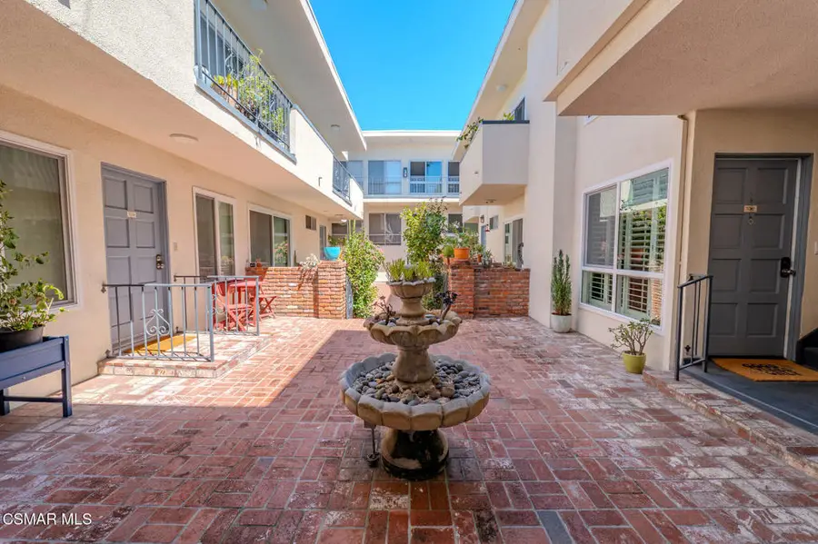 1021 5th Street #206, Santa Monica, CA 90403 - #3