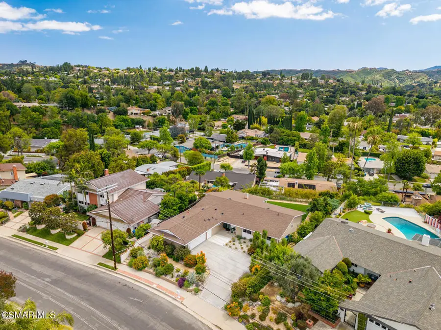 4627 Willens Avenue, Woodland Hills, CA 91364 - #2