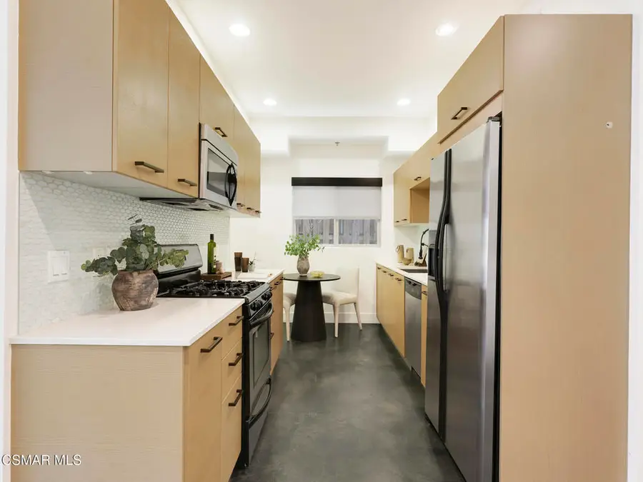5016 Bakman Avenue #104, North Hollywood, CA 91601 - #3