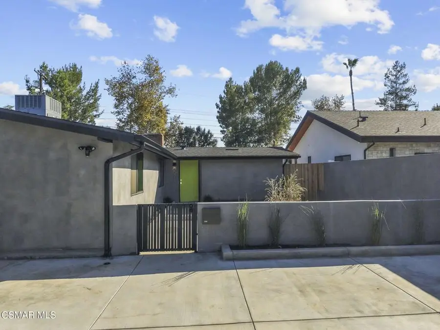 20710 Haynes Street, Winnetka, CA 91306 - #2