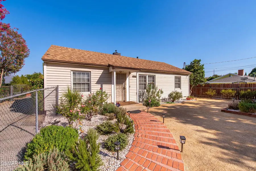 9520 Lemona Avenue, North Hills, CA 91343 - #3