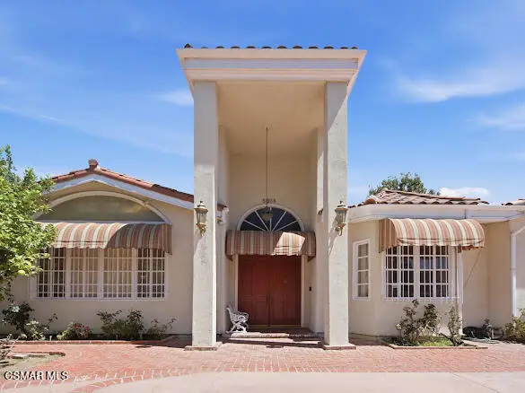 5064 Gaviota Avenue, Encino, CA 91436 - #1