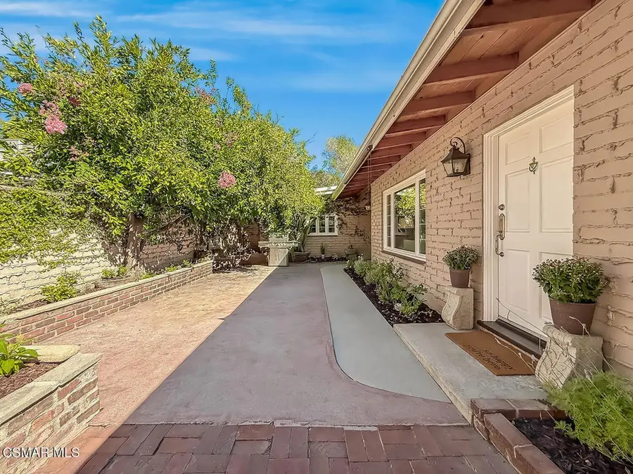 21222 Martinez Street, Woodland Hills, CA 91364 - #2