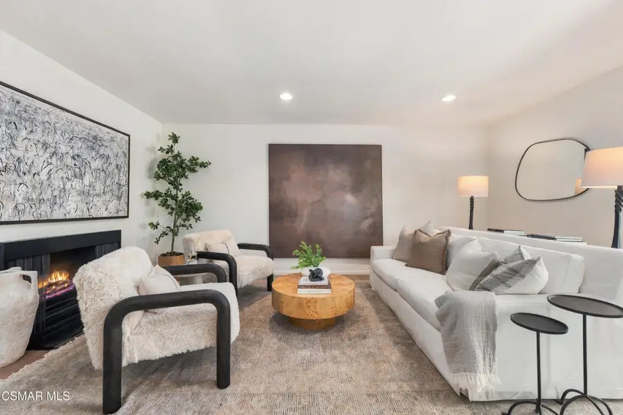 2555 Northlake Circle, Westlake Village, CA 91361 - #2