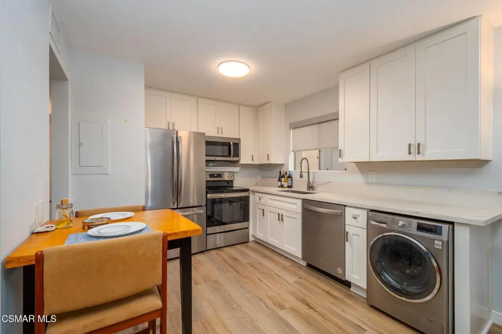 351 Chestnut Hill Court #16, Thousand Oaks, CA 91360 - #1