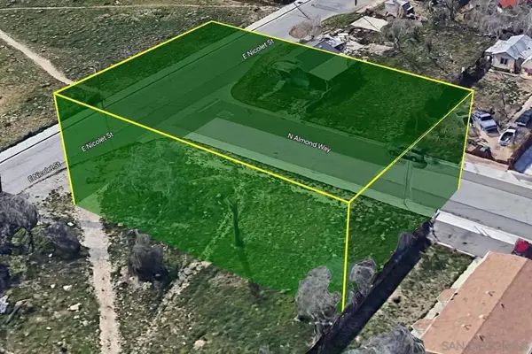 917 E Nicolet St, Banning, CA 92220