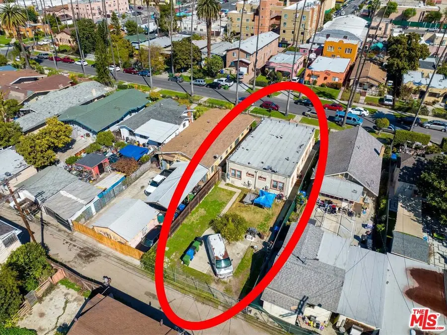 5303 S Manhattan Place, Los Angeles, CA 90062 - #2