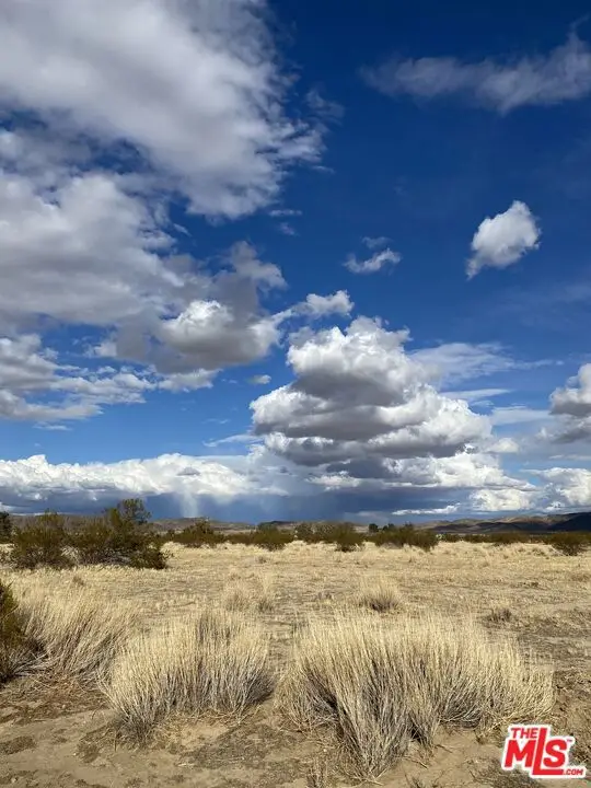 403 Sun Beam Avenue, Joshua Tree, CA 92252 - Image #1