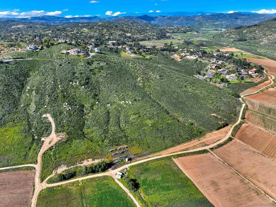 Sierra Linda Dr, Escondido, CA 92025 - Image #2