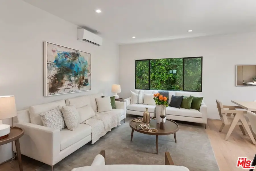 838 N Mansfield Avenue #201, Los Angeles, CA 90038 - #3