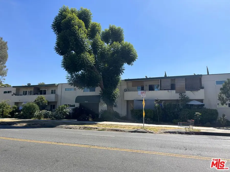 6840 Kester Avenue, Van Nuys, CA 91405 - #3