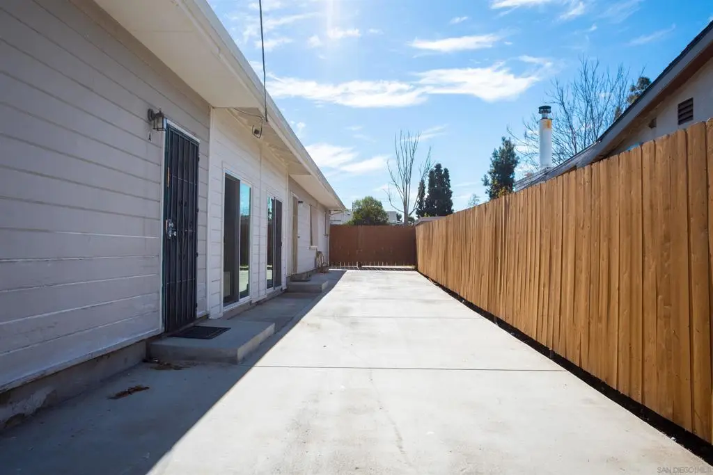 12643 Castle Court Dr, Lakeside, CA 92040 - Image #1