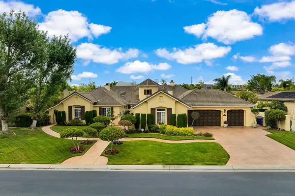 9343 Bernardo Lakes Dr., San Diego, CA 92127