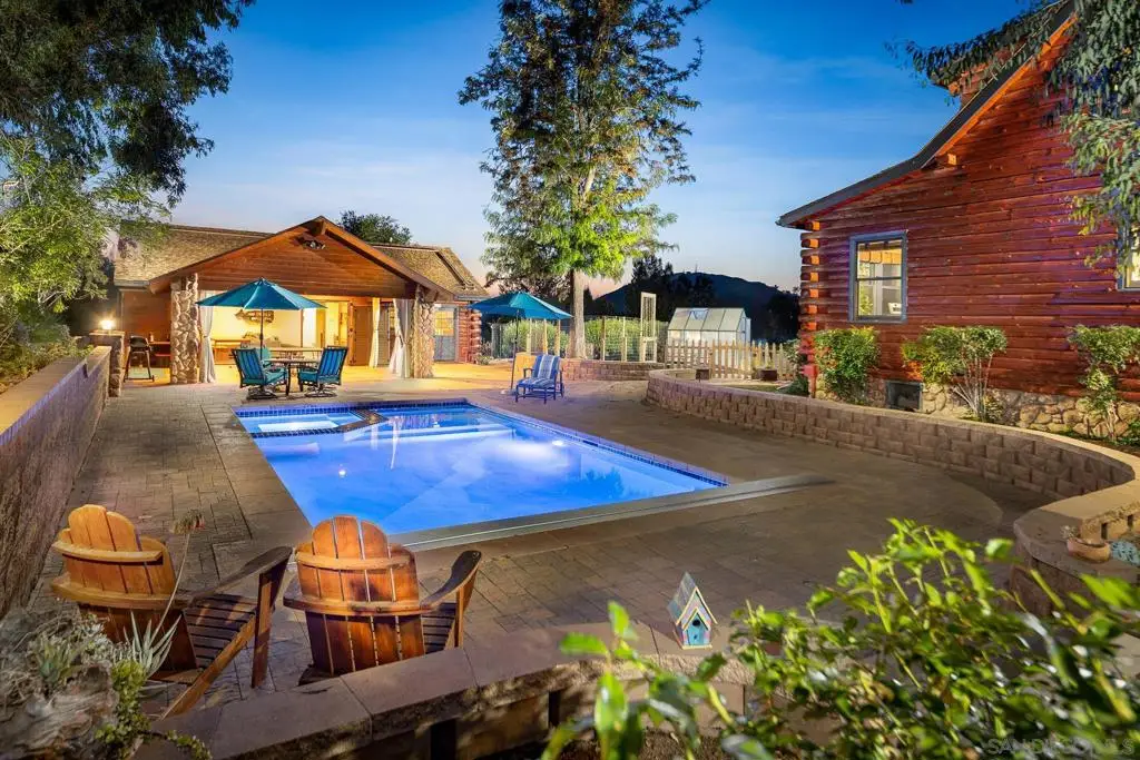 12052 Sky View Dr, Valley Center, CA 92082 - Image #1