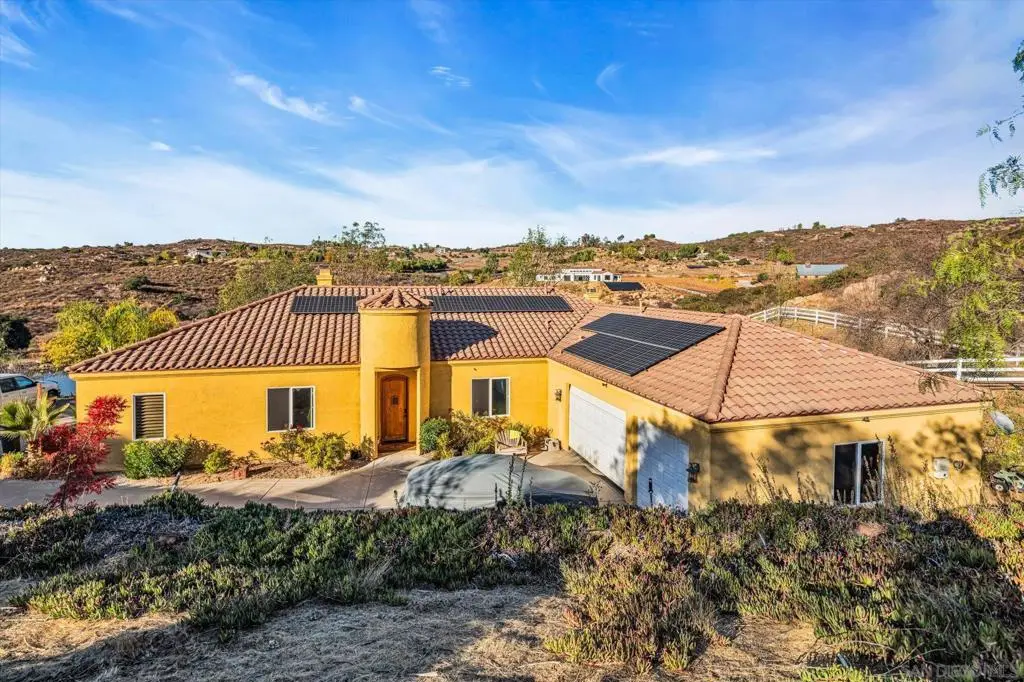 18763 Rangeland Road, Ramona, CA 92065 - Image #1