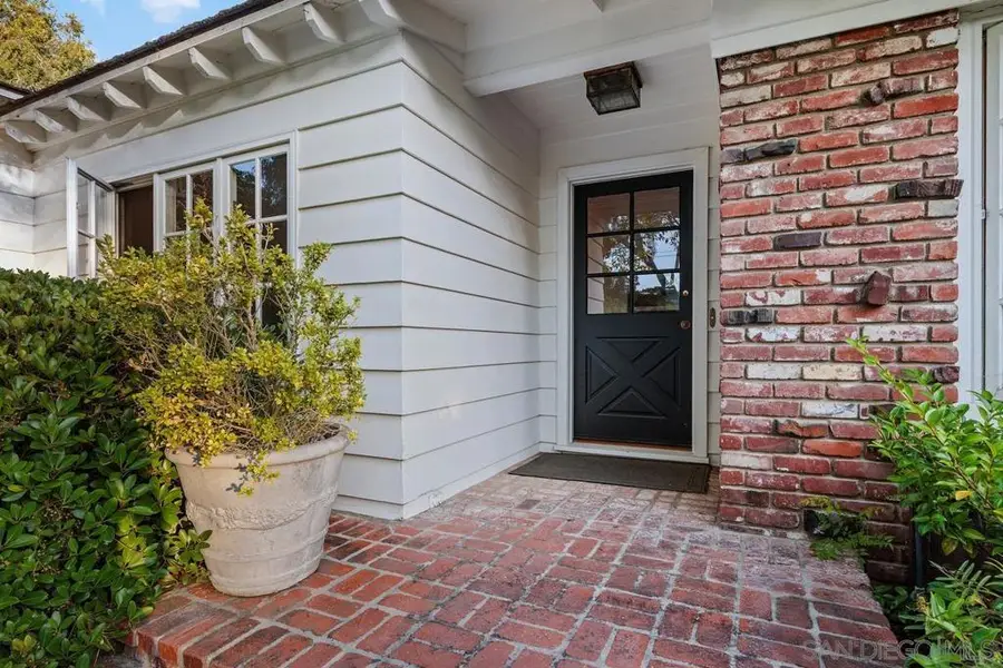 5749 Loma Verde Dr, Rancho Santa Fe, CA 92067 - Image #3