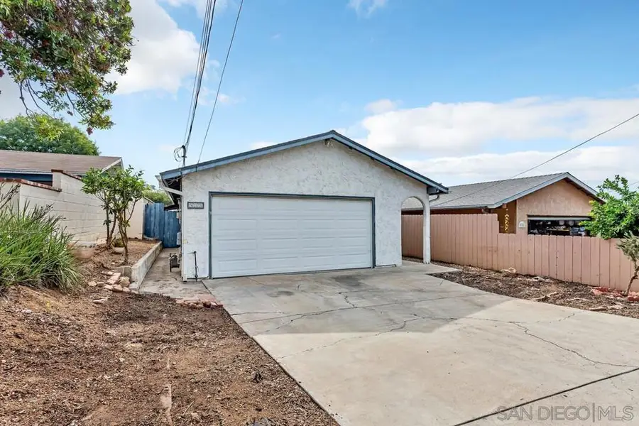 935 Ramona Ave, Spring Valley, CA 91977 - Image #2