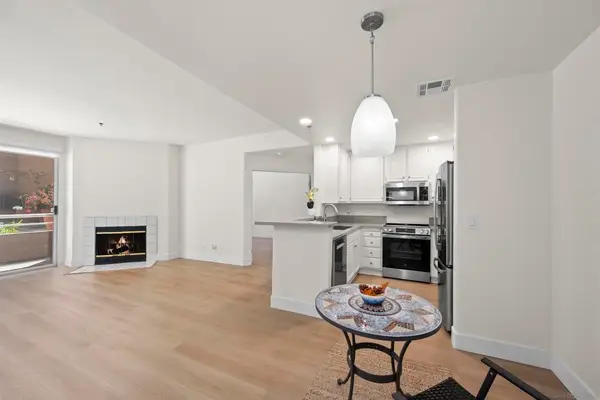 3969 Mahaila Ave #104, San Diego, CA 92122