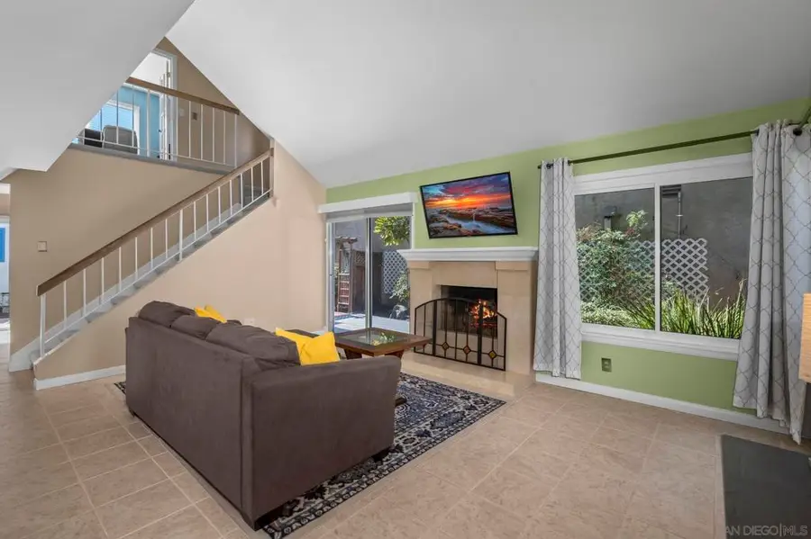 10748 Escobar Dr, San Diego, CA 92124 - Image #3