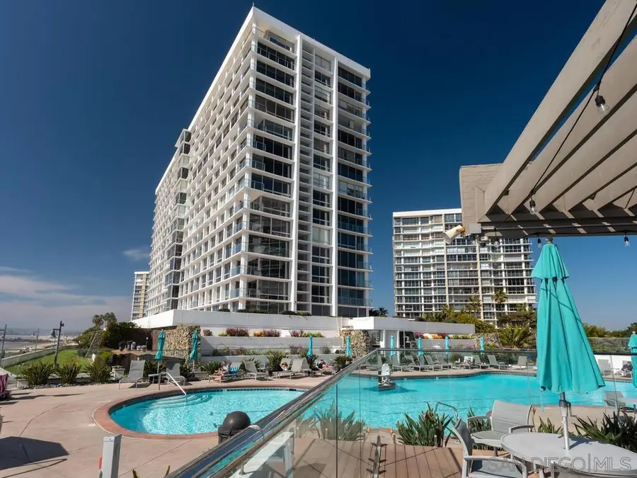 1760 Avenida Del Mundo #1205, Coronado, CA 92118 - Image #3