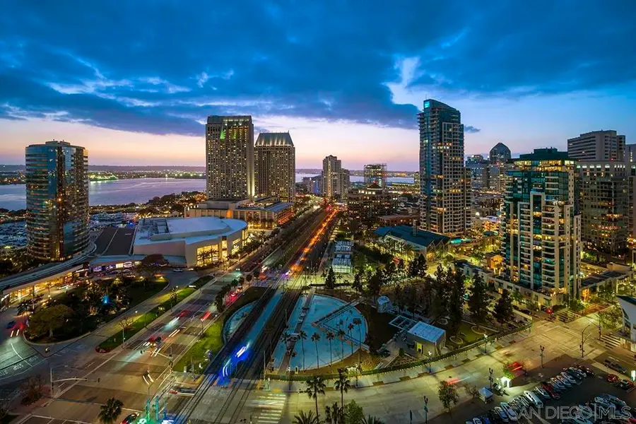100 Harbor Dr #2404, San Diego, CA 92101 - #2
