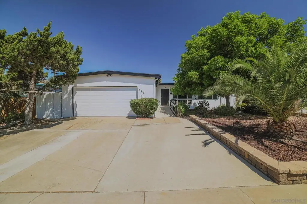 682 Valley Village Dr, El Cajon, CA 92021 - #1