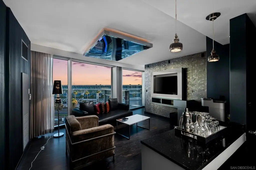 207 5th Ave #702, San Diego, CA 92101 - #1