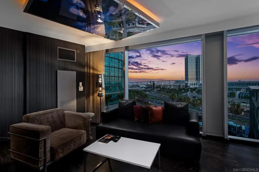 207 5th Ave #702, San Diego, CA 92101 - #2