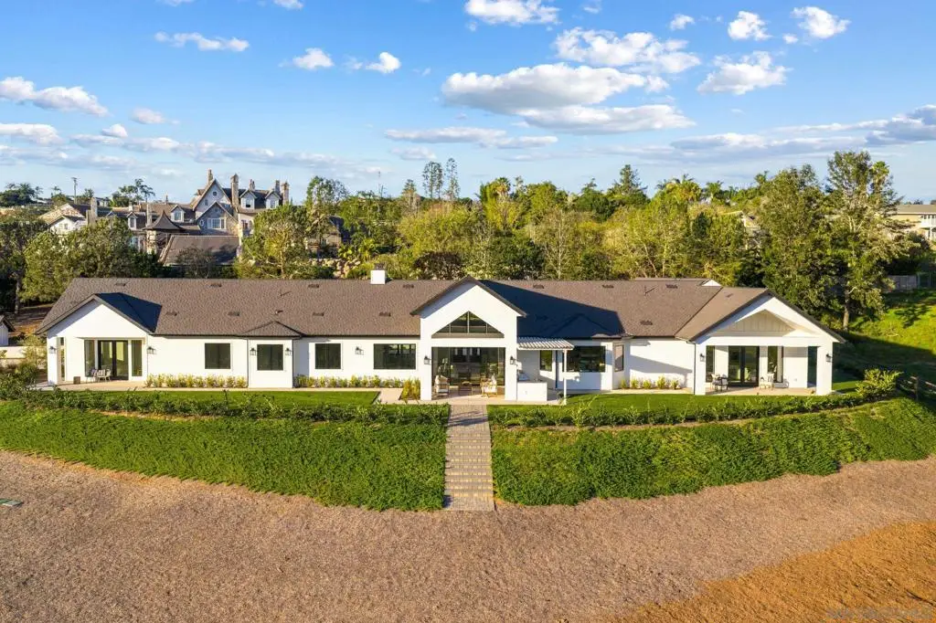 5120 Creek Oak Dr, Fallbrook, CA 92028 - #1