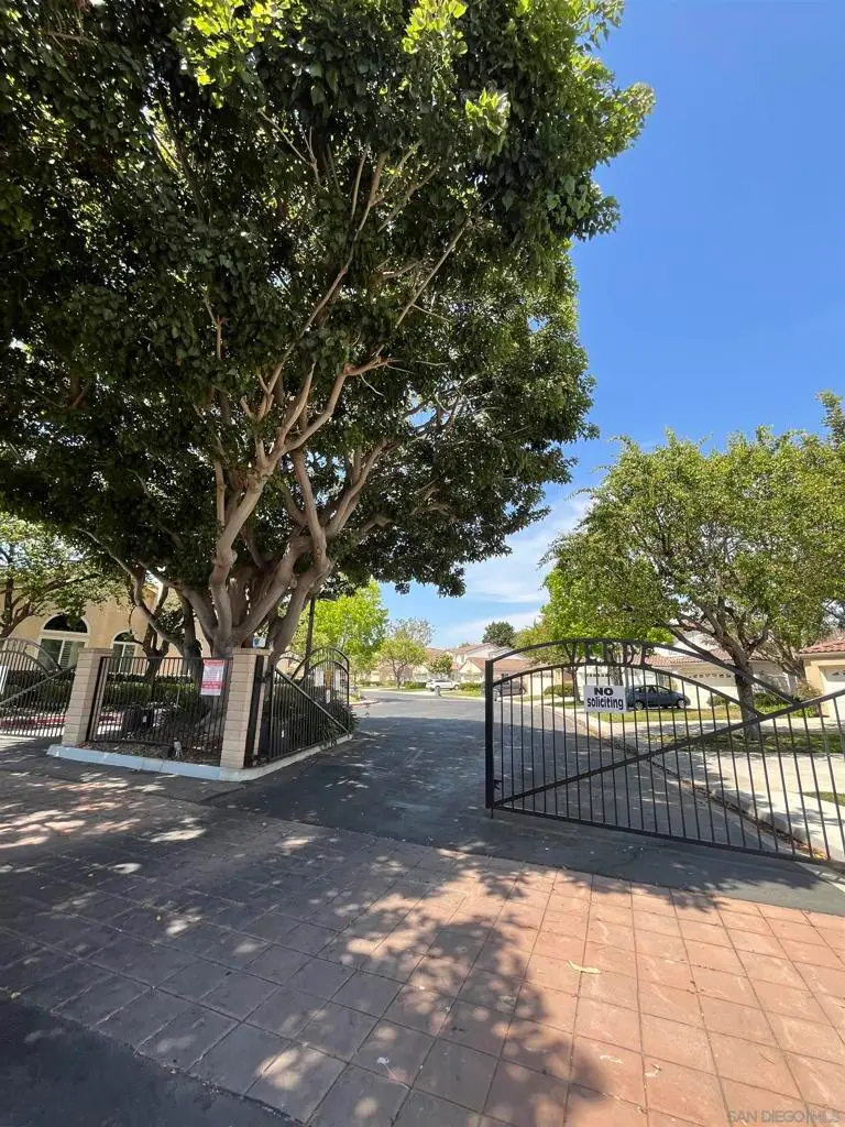 2176 Eastridge Loop, Oxnard, CA 93036 - Image #2