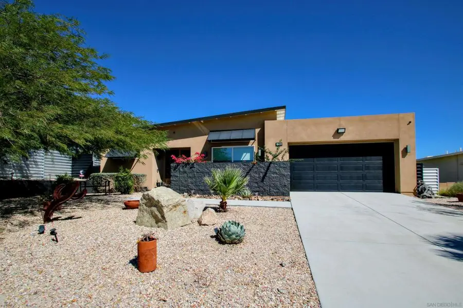 13868 Avenida La Vista, Desert Hot Springs, CA 92240 - Image #3