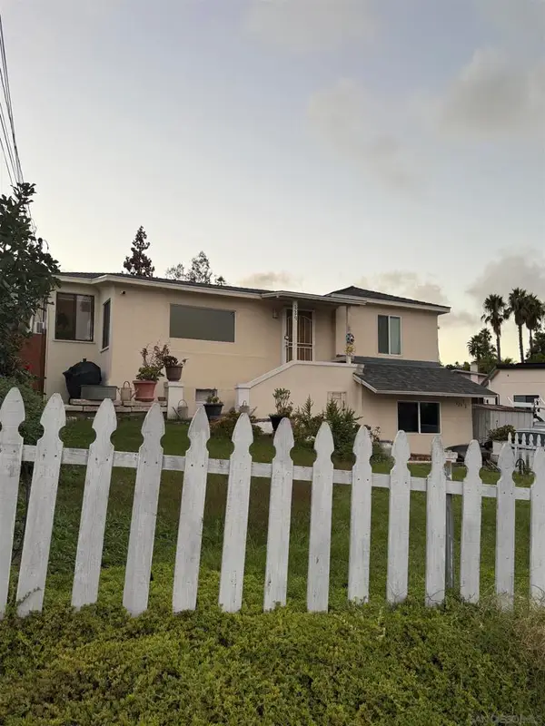 229 Hillside Terrace, Vista, CA 92084