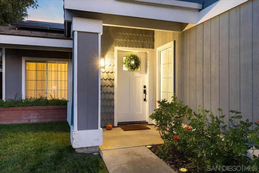 42136 Teatree Ct, Temecula, CA 92591 - Image #2