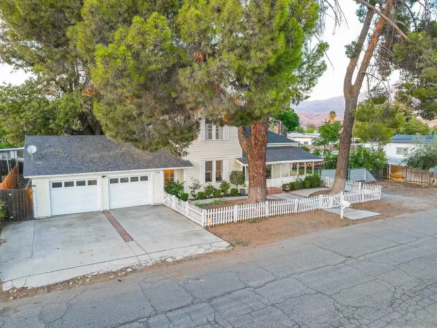 43978 C St, Hemet, CA 92544 - Image #2