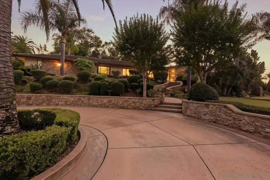 2927 Circle Drive, Escondido, CA 92029 - #2