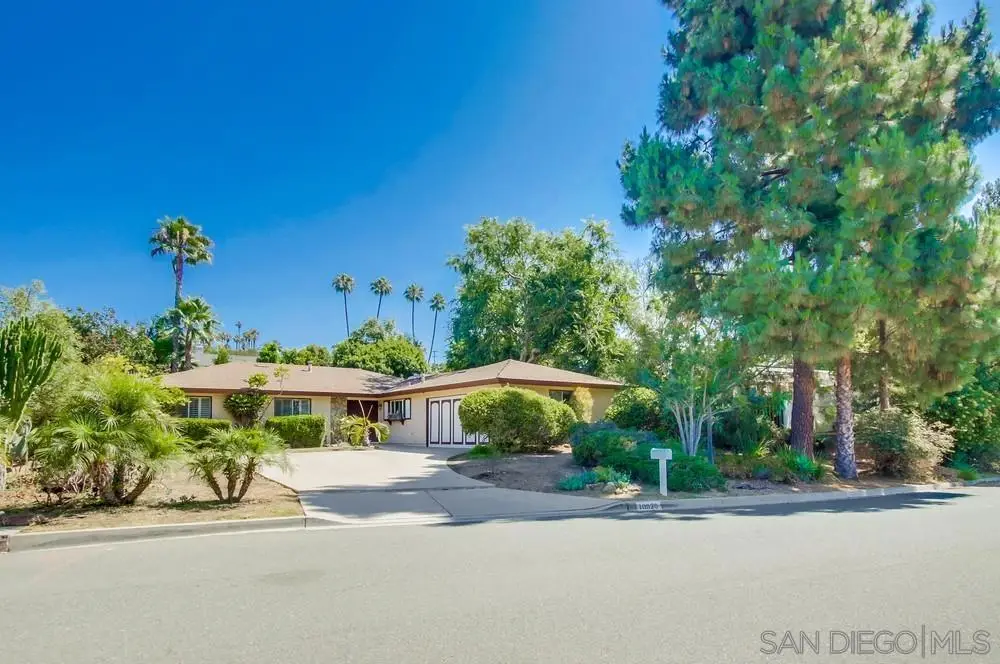 10020 Bonnie Vista Dr., La Mesa, CA 91941 - #1