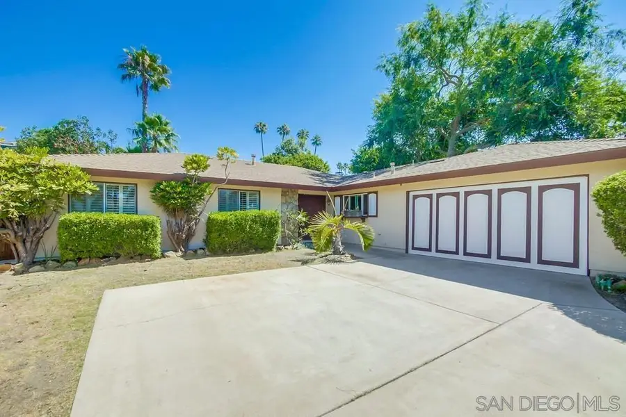 10020 Bonnie Vista Dr., La Mesa, CA 91941 - #3