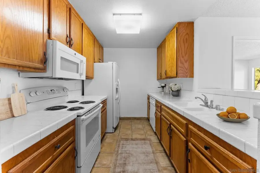 7180 Shoreline #5108, San Diego, CA 92122 - Image #3